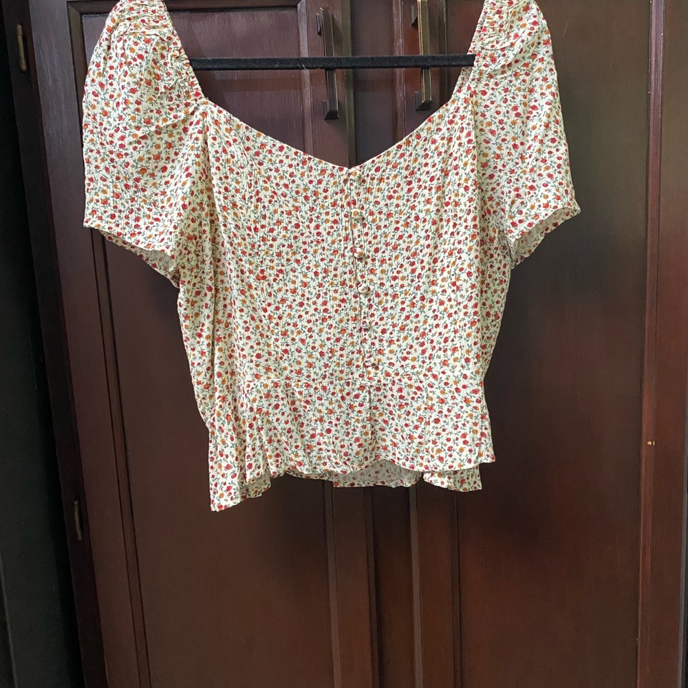 American Eagle Printed Button Front Peasant Top
